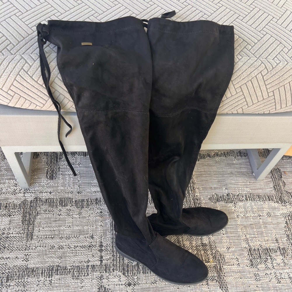 Black Over-the-Knee Boots